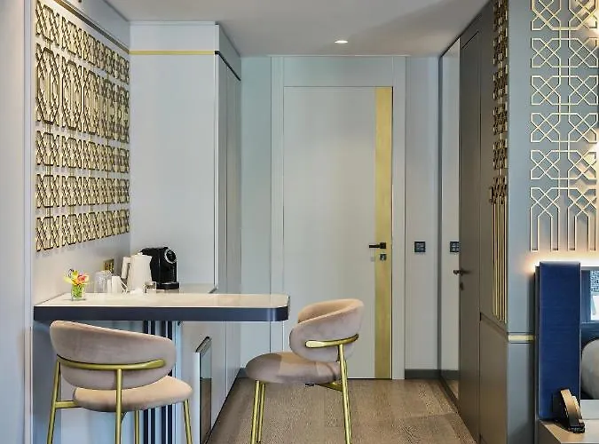 Boutique Hotel 5*