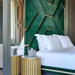 Boutique 5*