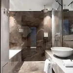 Boutique 斯特雷萨