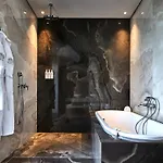Boutique Hotel 5*